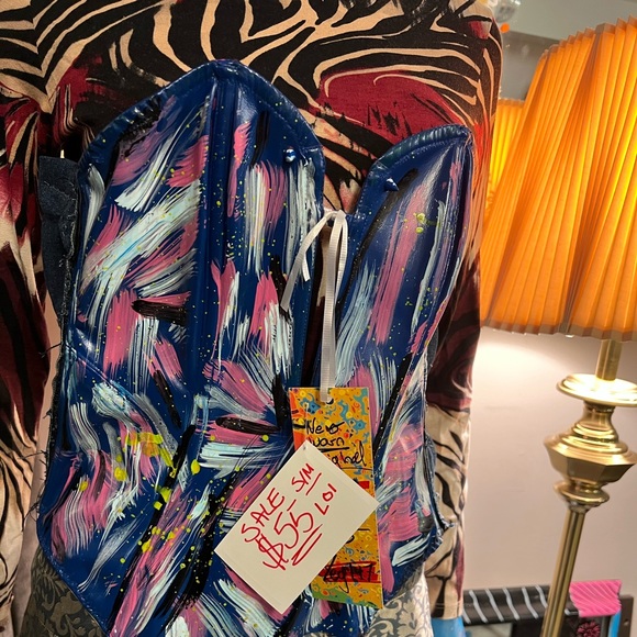 The turtleneck Corset mashup - Picture 2 of 3